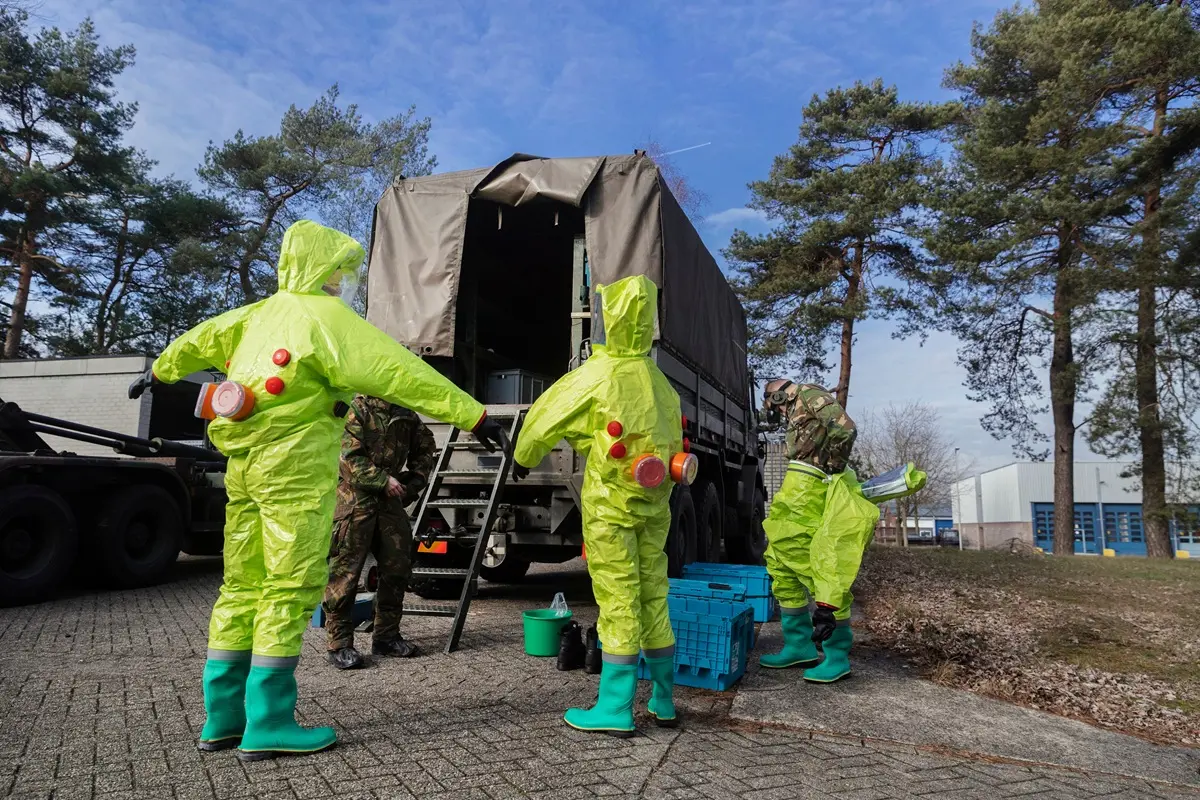 Read more about the article Czym są zagrożenia CBRN i czy dotyczą cywilów?